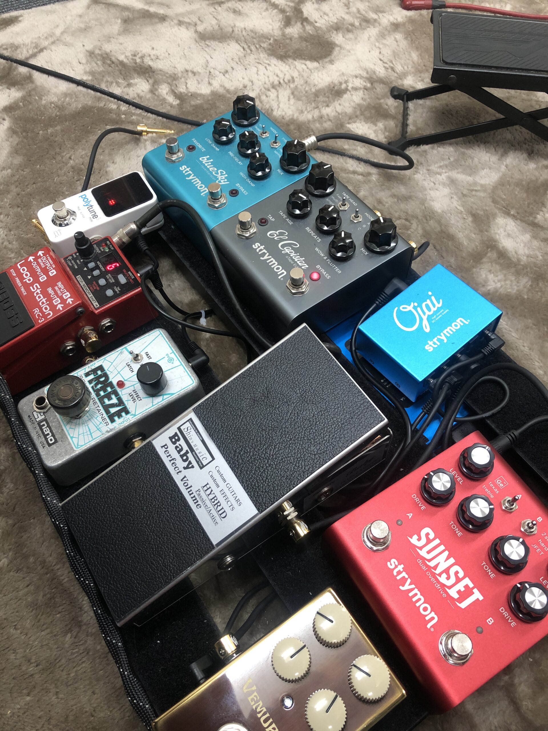 Strymon blueSky を組み込んだエフェクターボード